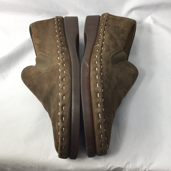 Natur Women’s Genuine Leather Slip-On Loafers Size 10 GREAT Condition - Picture 10 of 13